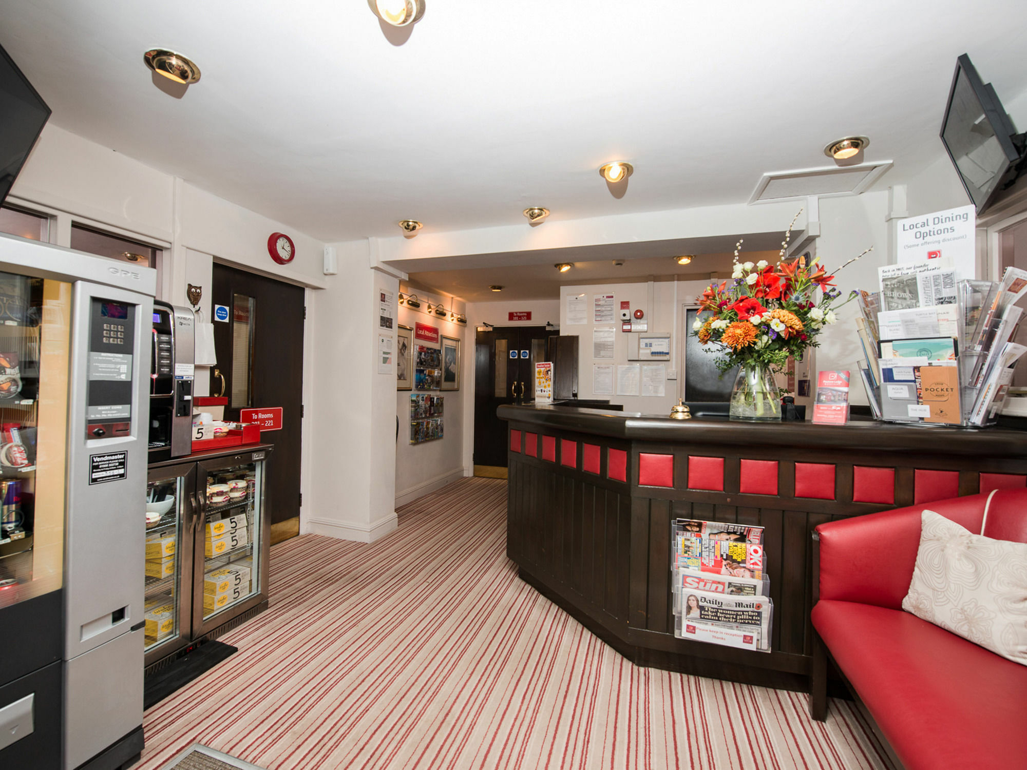 Peartree Lodge Waterside Milton Keynes Extérieur photo